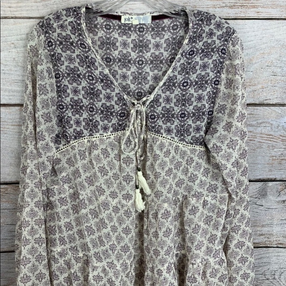 Jolt purple/cream lace blouse